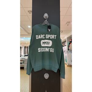 Darc Sport Wolves Forever London Crewneck Sweatshirt Hunter Green Driftwash SSDD